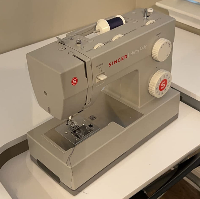 4423 Sewing Machine